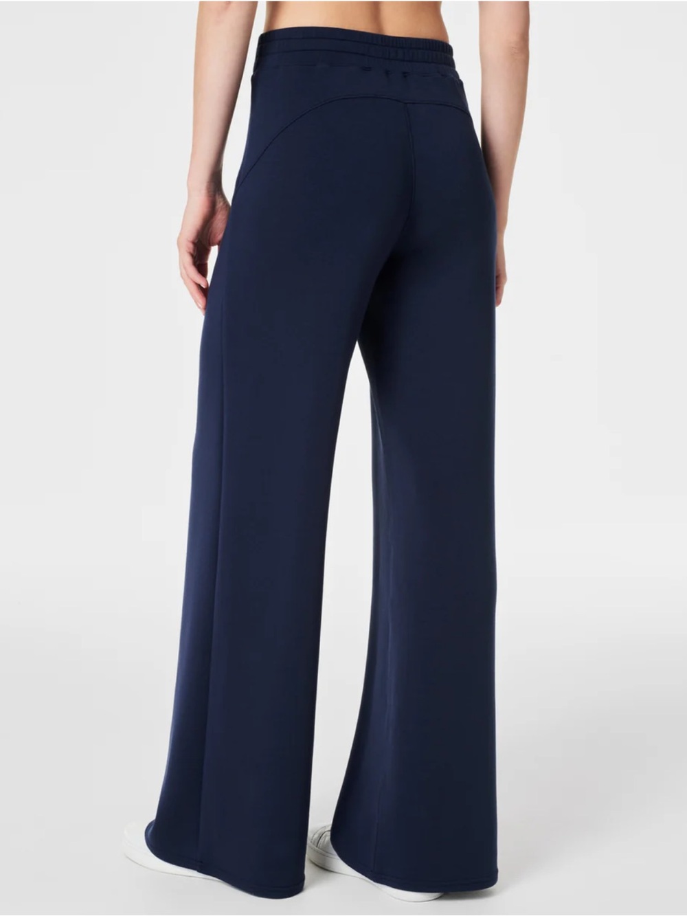 SPANX AirEssentials®
Wide Leg Pant